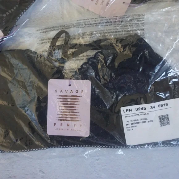 🔥MUST-HAVE!🔥 3 Savage X Fenty Bralettes (M) + 🆓 Bonus Cheeky Panty (M) | NWT - Picture 9 of 11